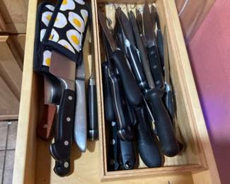 Mystery Knifes