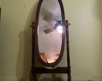 Full Oval Mirror