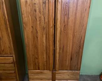 Cabinet Dresser