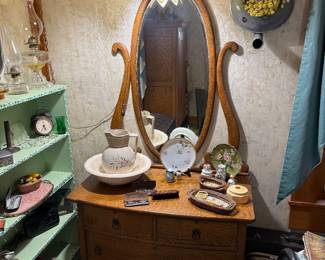 Bedroom 1: dresser w/ mirror 