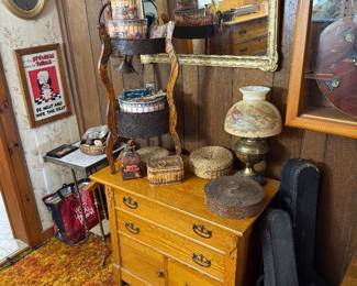 Middle Room: sewing stand, commode