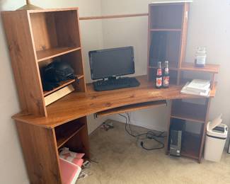 Corner desk with hutch and keyboard tray