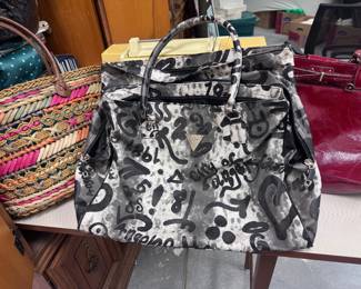 90’s Guess handbag