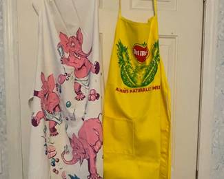 VINTAGE 1940S TONY SARG Pink Elephant Cocktail Apron and Dole Pineapple Apron
