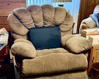 Rocker/recliner
