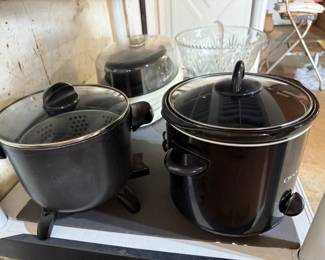 Crock pot, deep fryer