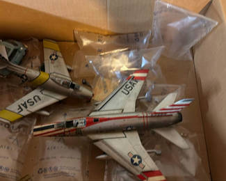 Lot 23: Military Model Aircraft