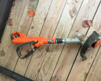 Lot 55: Black & Decker Cordless Weeder