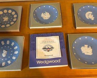 Lot 17: Wedgwood Blue Jasperware Commemorative Plates Set