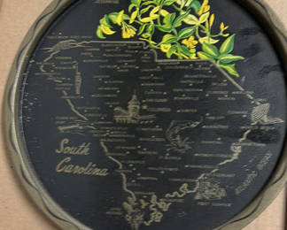 Lot 31: Collection of round state souvenir plates