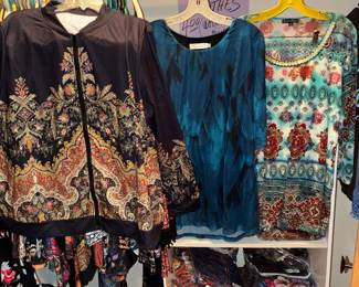 Over 50 new blouses xl-7xl
