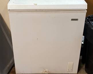 Chest freezer