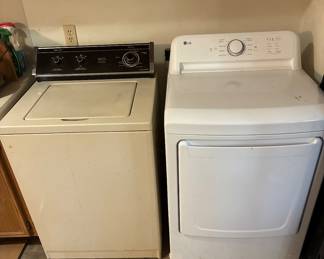 Washer and nearly new elect dryer