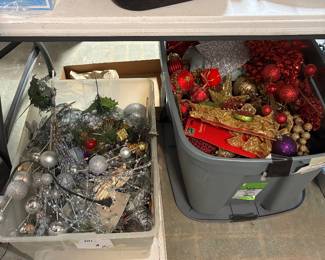 Silvers and Reds for Christmas