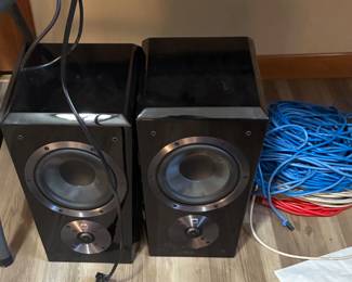 speakers
