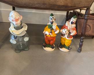 Look at those clowns