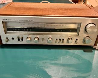 Technics AM/FM Stero Receiver