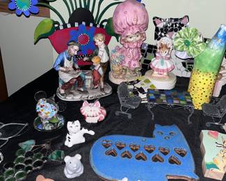 Vintage ceramic figures