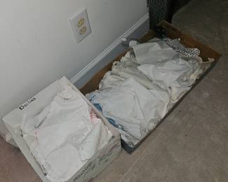 Antique Vintage Linens