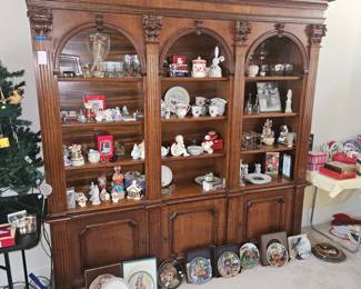 Collectable plates and various dishes and collectables