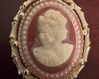 Vintage Resin Cameo Brooch with Faux Pearls