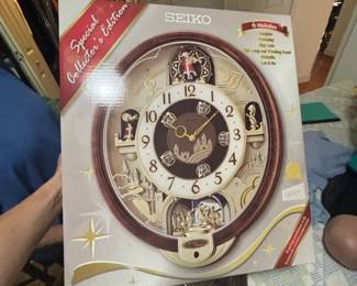 Seiko Melodies in Motion Wall Clock QXMZRH with Beatles Songs second image