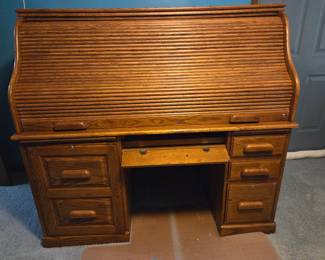 Large Roll Top Desk