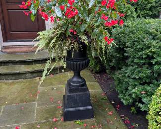 Black iron planters 