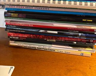 Piano books 