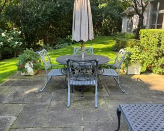 Dining Table w/ Chairs and Umbrella