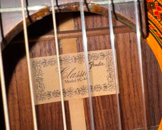 Fender Model FC-40 Classic