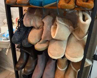 Ladies Boots - Size 10 - 11