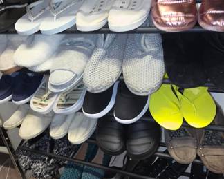 Ladies Shoes - Size 10 - 11