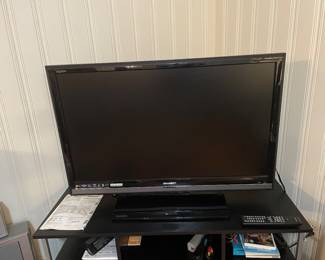 TV, stand, Wii 