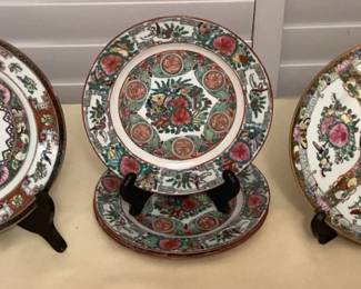 TTM034 Chinese Rose Medallion Porcelain Plates