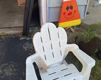 Kid’s Adirondack Chair