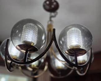 Lightolier Promenade Mid-Century Modern 6-Light Brass & Glass Globe Chandelier Model 40791