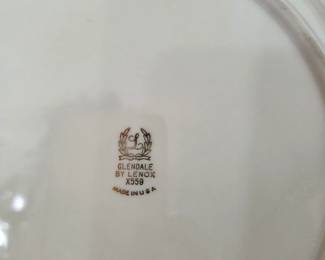 Glendale by Lennox number X559 China set