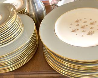 Lenox Glenda X-559 Sage Green & Gold Porcelain Dinnerware Set