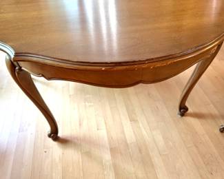 French Provincial Louis XV Style Walnut Extendable Dining Table with Cabriole Legs