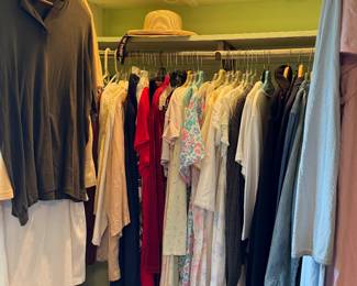 Assorted Women’s Clothing Collection with Dresses, Blouses, Sweaters, Jackets & Denim