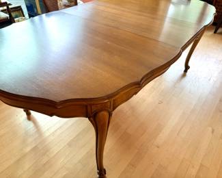 French Provincial Louis XV Style Walnut Extendable Dining Table with Cabriole Legs