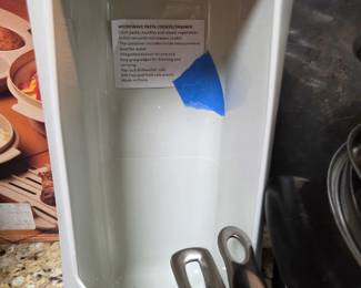 Microwave Pasta Cooker/Drainer