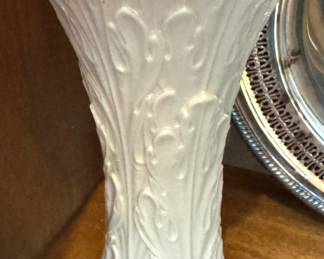 Vintage Ivory White Porcelain Acanthus Relief Flared Vase with Scalloped Rim