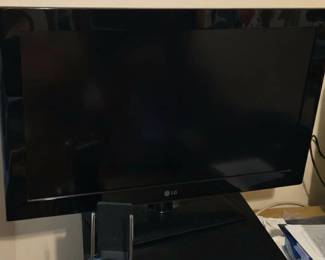 LG Flat Screen Television