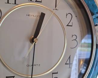 Heirloom Quartz Pendulum Wall Clock third image