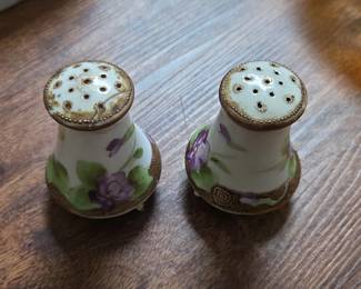 Handpainted Nippon Violets Salt Pepper Shakers
