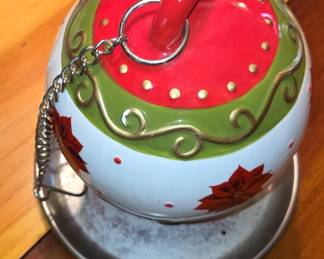 Ceramic Poinsettia Bird Feeder second image
