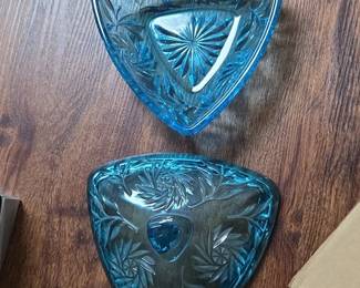Hazel Atlas Capri Blue Pinwheel Candy Dish second image
