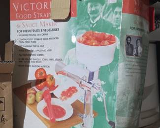 Victorio Food Strainer Sauce Maker